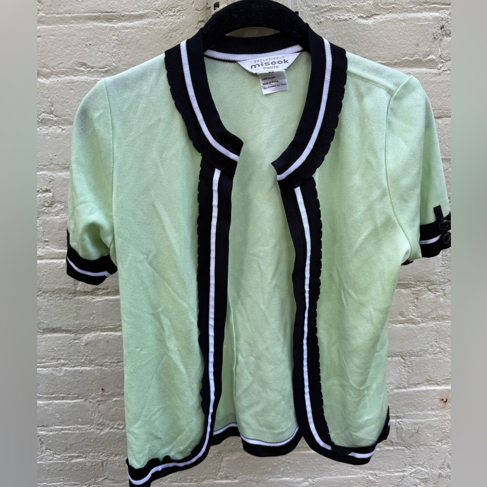Stunning EUC Misook Light Green and Black Trim open cardigan gorgeous